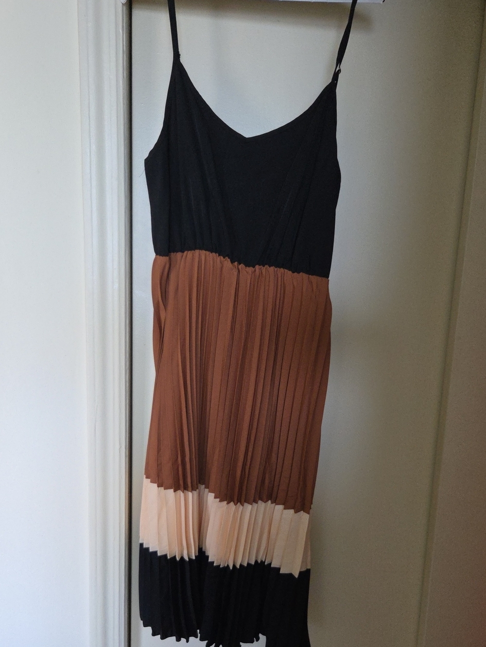 SHEIN Black, Brown and Cream Pleated Midi Slip Dress